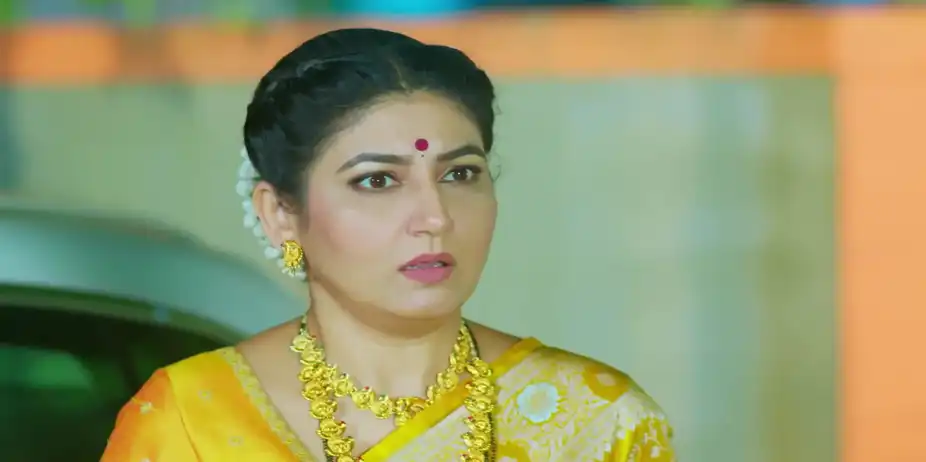 Priya and Pritam Learn about Damini’s Deceit - Paaru