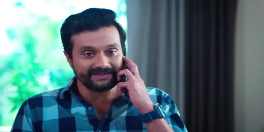 Deva's Question Shocks Amruta - Savalyachi Janu Savali