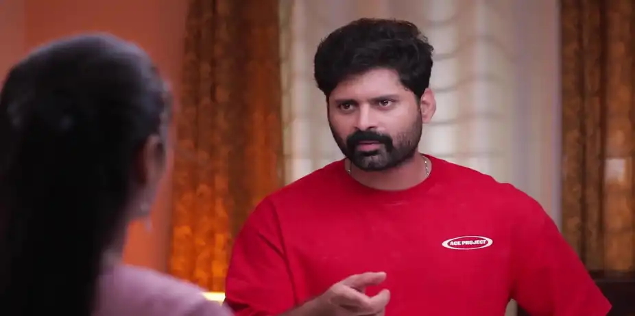 Mithra Plots Against Bharathi - Idhayam