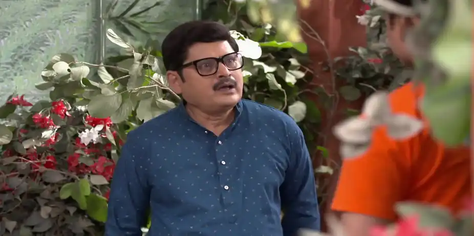 Rakesh Tells Tiwari about a Plan - Bhabi Ji Ghar Par Hai
