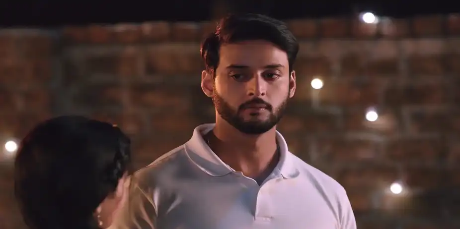 Ved Decides to Leave the City with Saru - Saru
