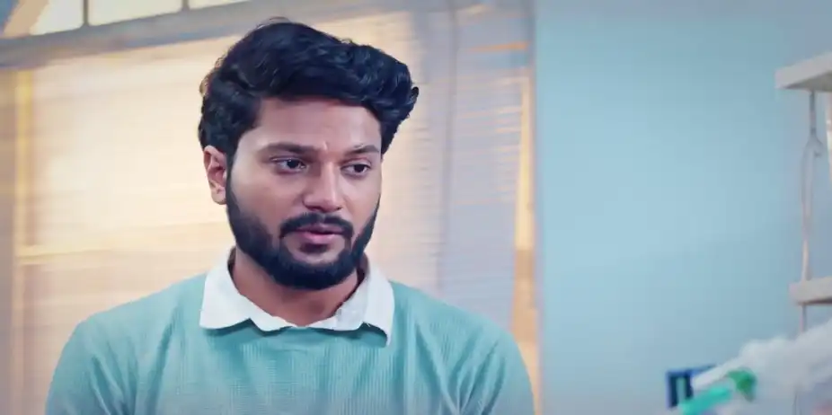 Dayanand Tries to Apologise to Kedar - Taarini