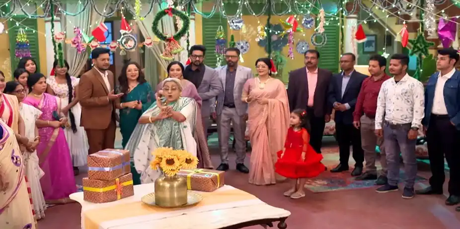 Fun at the Christmas Party - Anondi