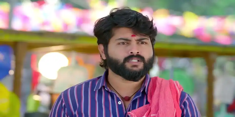 Valli Confronts Kanmani - Chinnan Siru Kiliye