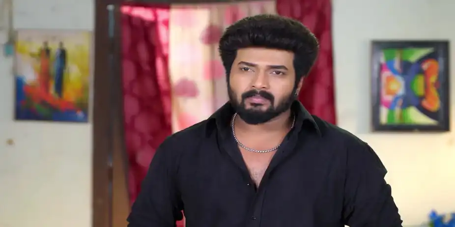 Rajarajan Approaches Karthikeyan - Karthigai Deepam
