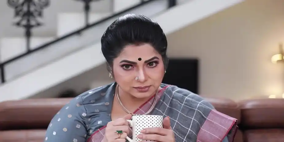 Janakambal Takes a Decision - Varisu
