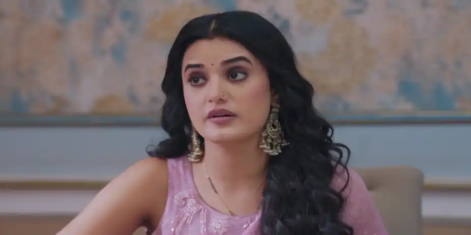 Raghav Tries to Avoid Going Out with Kirti - Jaane Anjaane Hum Mile