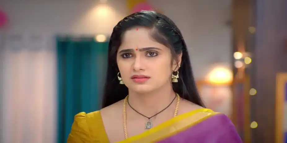 Kabilan Confronts Siva and Ayali - Ayali
