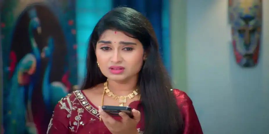 Kabilan Confronts Rithika - Ayali