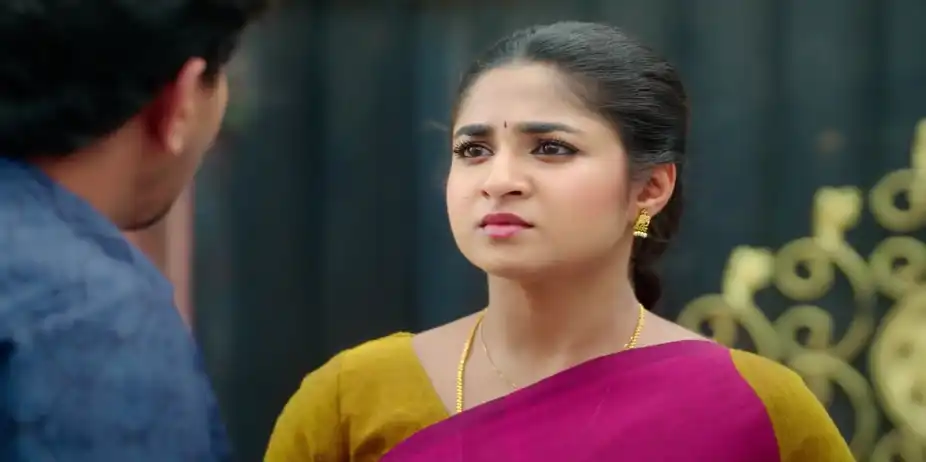 Kathirvel Strikes a Deal with Indhu - Chinnan Siru Kiliye