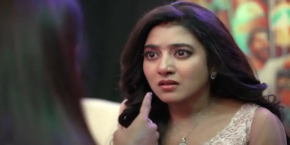 Nisha Tries Incite Uji's Anger - Jowar Bhanta