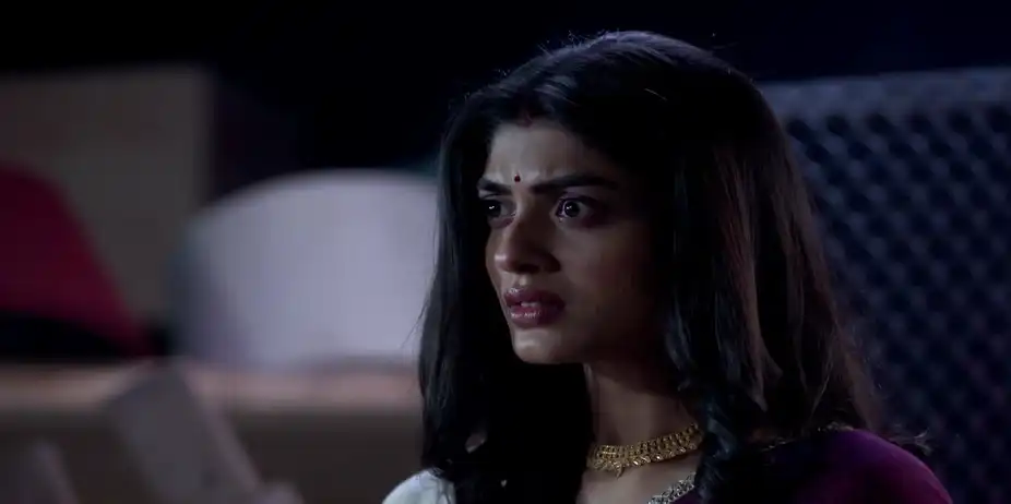 Mahul Clears Parul's Misunderstanding - Parineeta