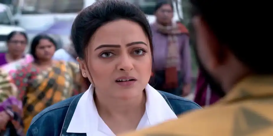 Kajal Warns Jashajit's Brother - Besh Korechi Prem Korechi