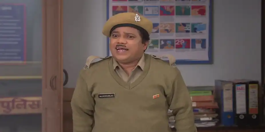 Happu Stages a Drama to Save His Job - Happu Ki Ultan Paltan