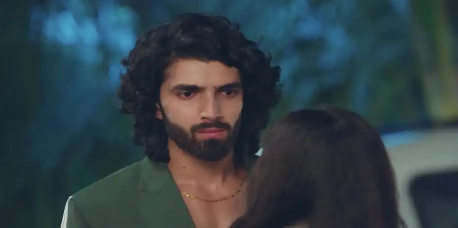 Raghav Lashes Out at Kirti - Jaane Anjaane Hum Mile