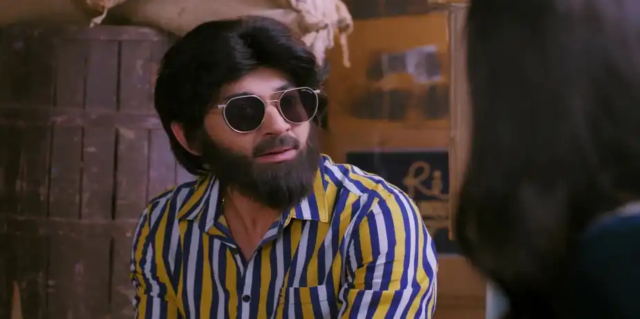 Reet Is in Viren's Captivity - Jaane Anjaane Hum Mile