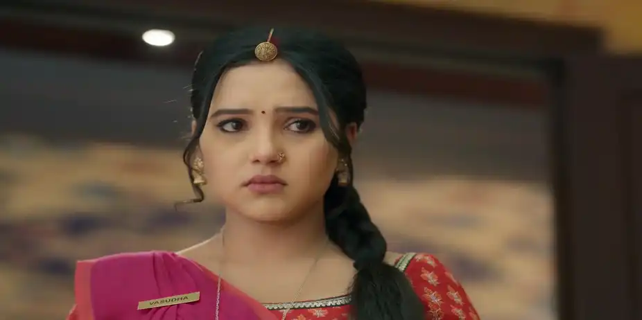 Prabhat Asks Vasudha a Question - Vasudha