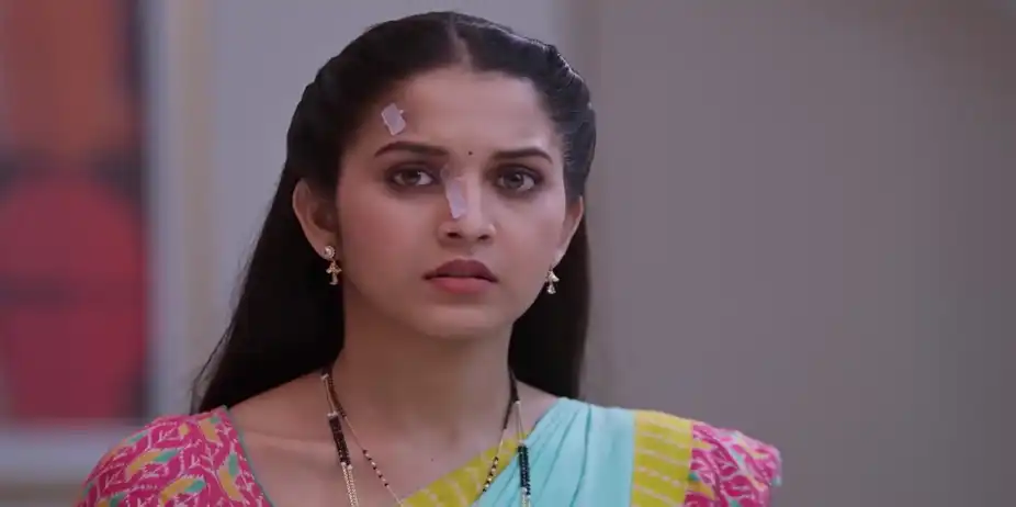 Meera and Ambika Get a Divine Sign - Tula Japnar Aahe
