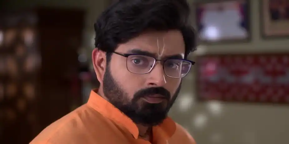 Diti Gets Confused - Taare Dhori Dhori Mone Kori