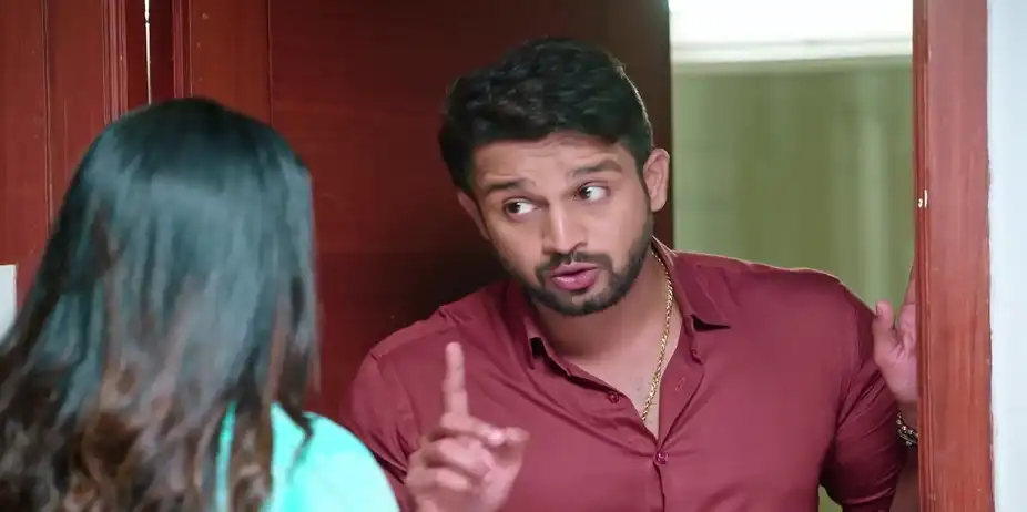Karna Learns about Nithya's Feeling of Guilt - Karna