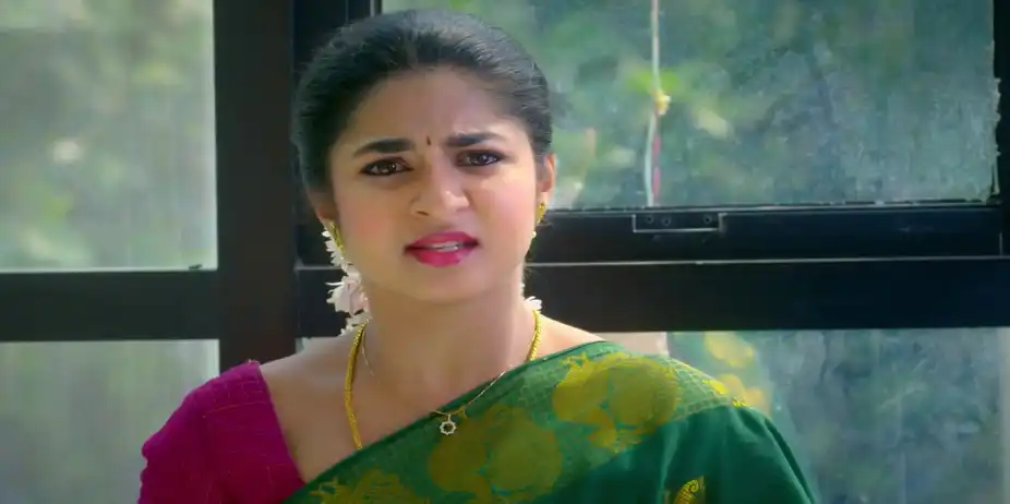 Karna Suspects Indhu - Chinnan Siru Kiliye