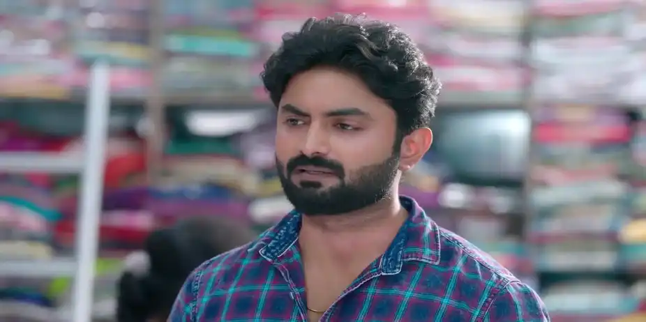 Ramachandran Scolds Maaran - Veera