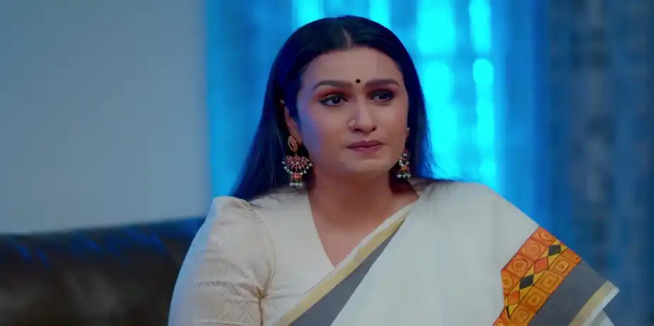 Gadha Heartlessly Asks Sithara about Krishna - KrishnaGadha