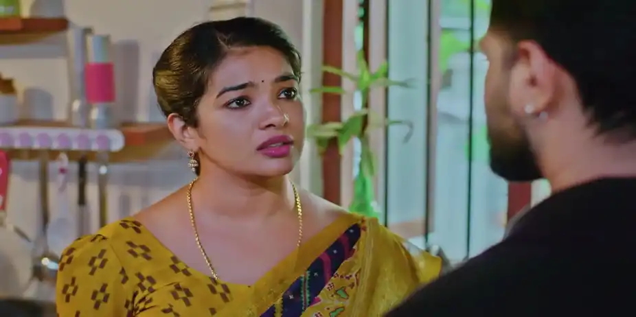 Vandana Tells Jagan about Prakash - Manathe Kottaram