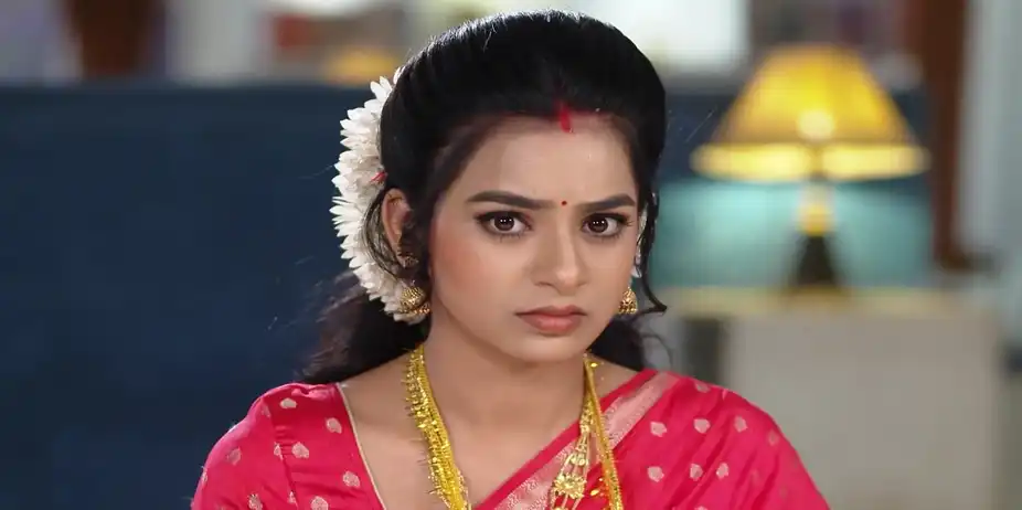 Richa Participates in a Puja - Tuma Bina