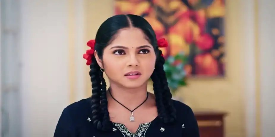 Kamini Threatens Janhavi - Kamali