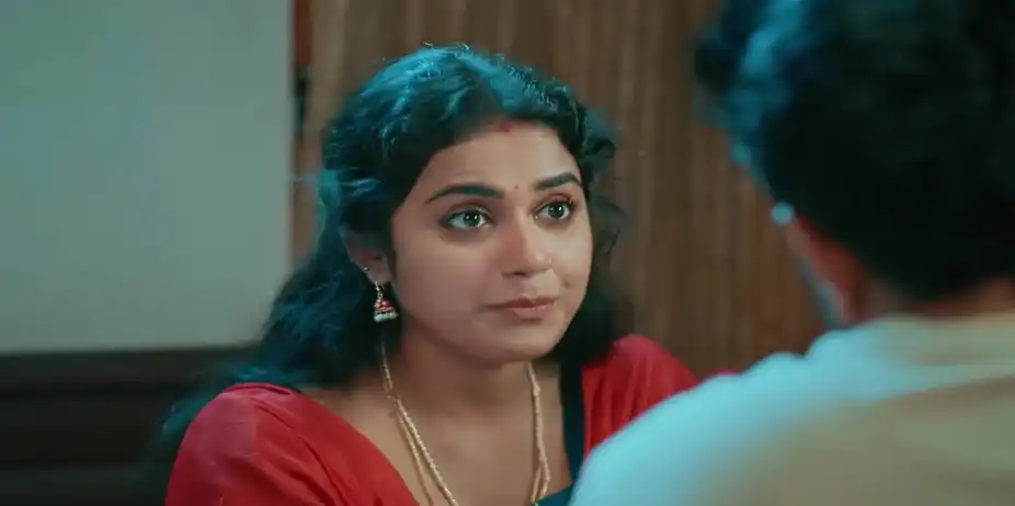 Radhika Tells Varun about Kalpana - Snehapoorvam Shyama