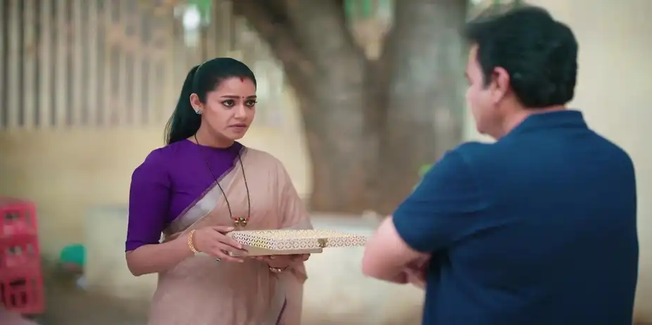 Goutham’s Delightful Gesture - Amruthadhaare