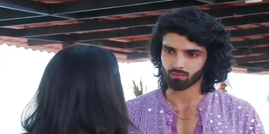 Reet Loses Faith in Raghav - Jaane Anjaane Hum Mile