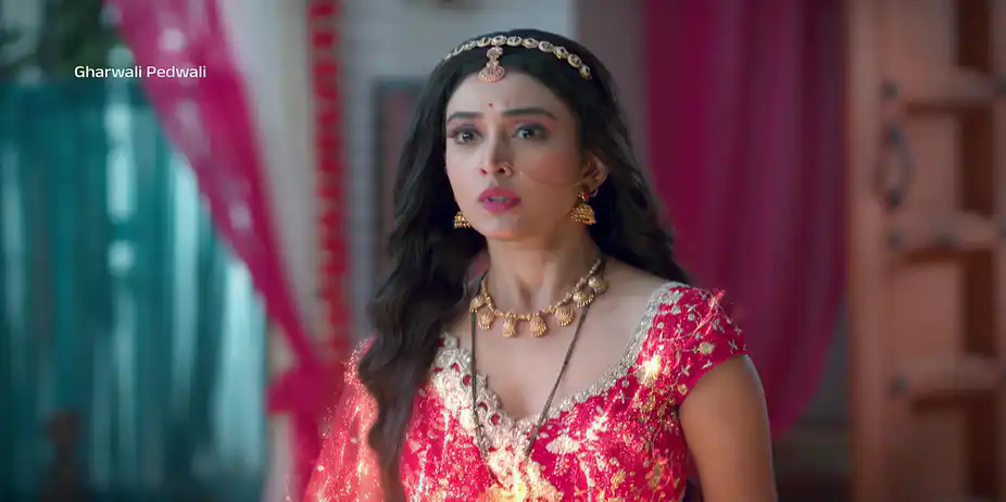 The Rangoli Leaves the Family Confused - Gharwali Pedwali - Promo