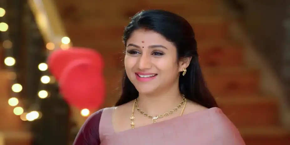 Bhaskaran Appreciates Subhadra - Paarijatham