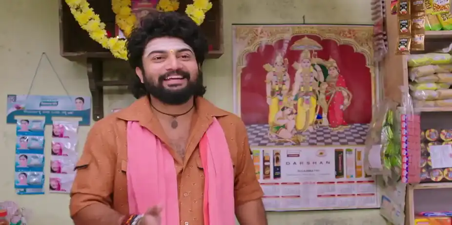 Parshu Tries to Impress Shivanna - Annayya