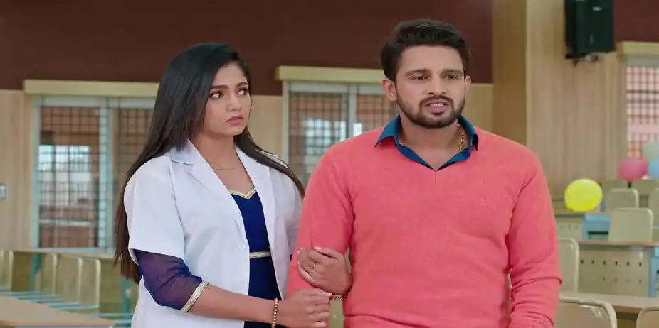 Karna Shares His Fears with Nidhi - Karna