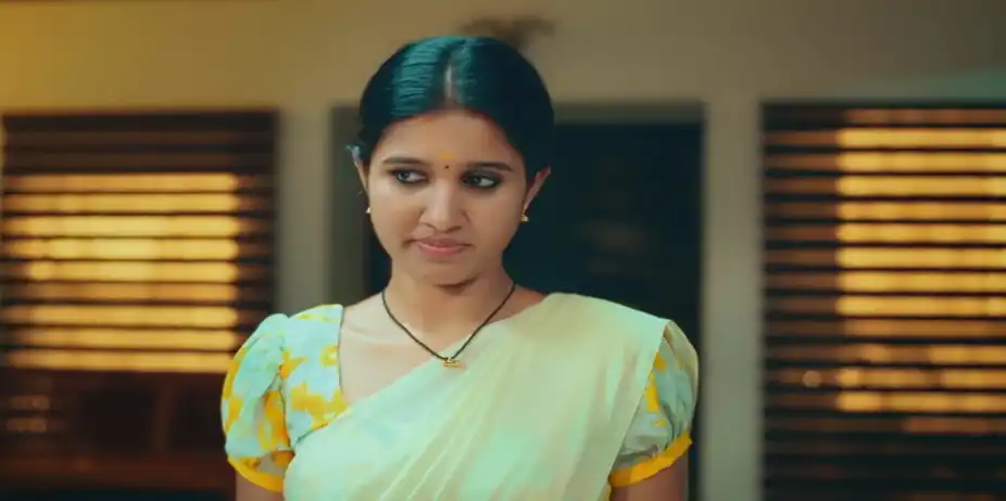 Molly's Story Renders Aishwarya Speechless - Chembarathy