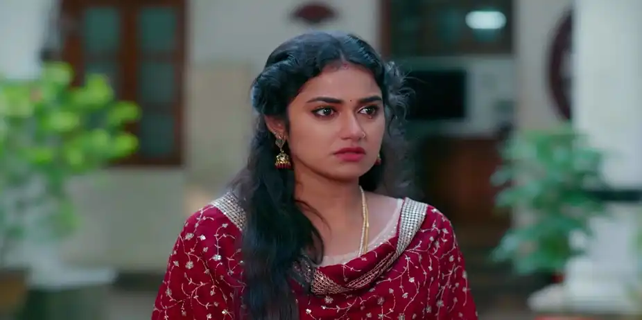 Radhika's Helplessness - Snehapoorvam Shyama