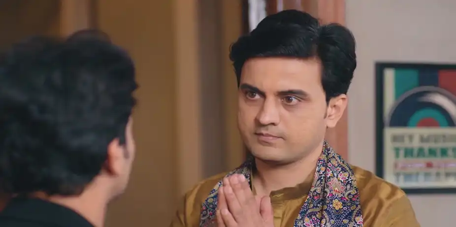 Jayant Questions Pandit ji about Janhavi - Lakshmi Niwas