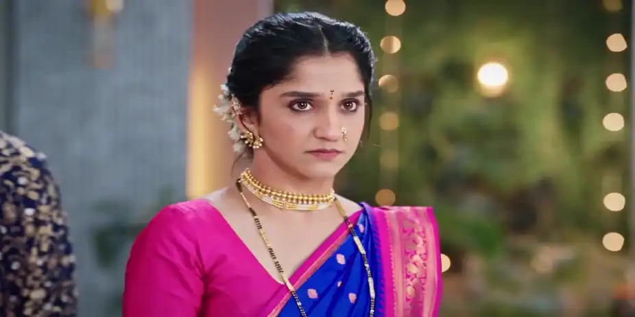 Nishita Apologises To Kedar and Taarini - Taarini