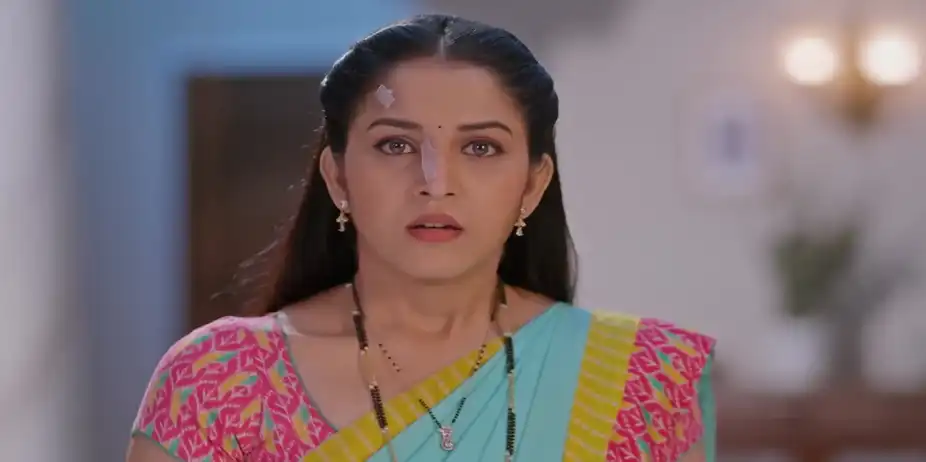 Everyone Is Shocked by Narmada's Action - Tula Japnar Aahe