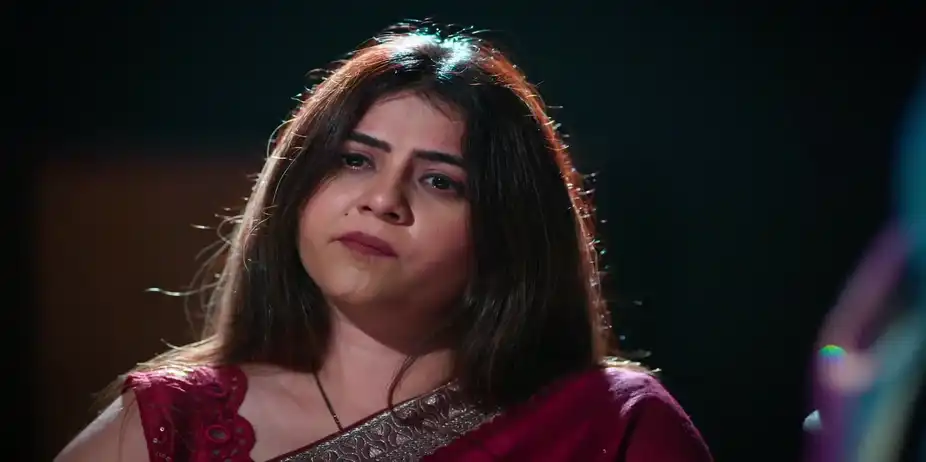 Bhairavi Includes Aishwarya in Her Plan - Savalyachi Janu Savali