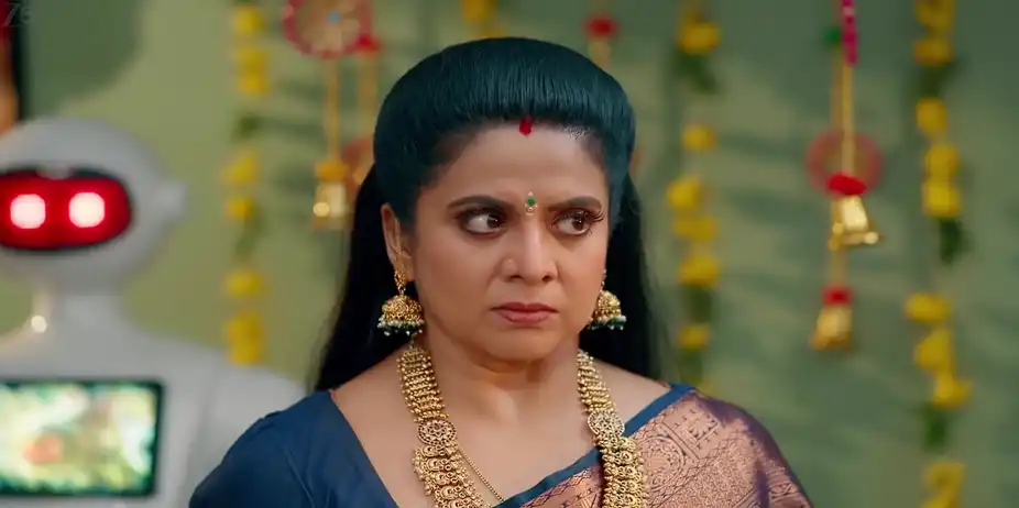 Ramadevi Hits Aishwarya - Chembarathy