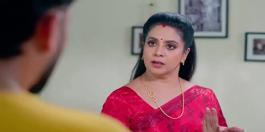 Ramadevi Refuses to Eat Food - Chembarathy
