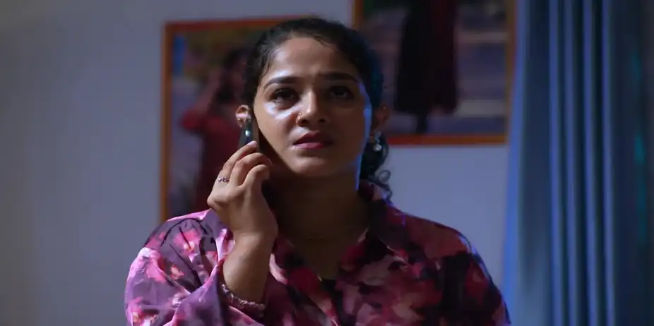 Daisy Elopes with Sivan - Kudumbashree Sharada