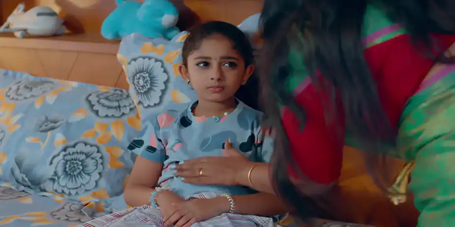 Jenny Tends to an Unwell Chippy - Mangalyam