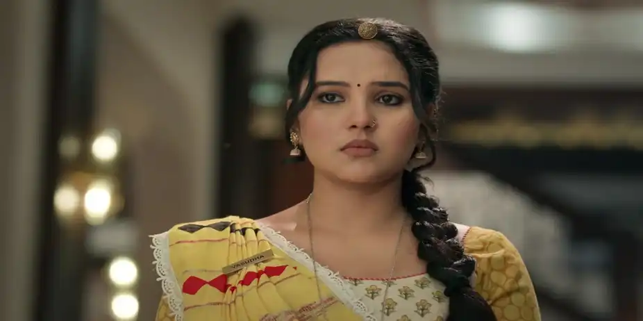 Voting Takes Place between Vasudha and Nandini - Vasudha