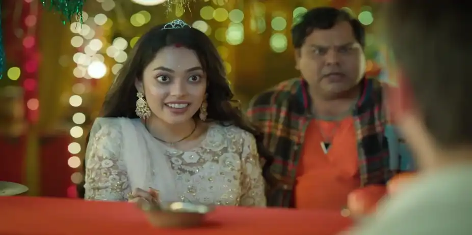 Latika Teaches Jeetu a Lesson - Gharwali Pedwali