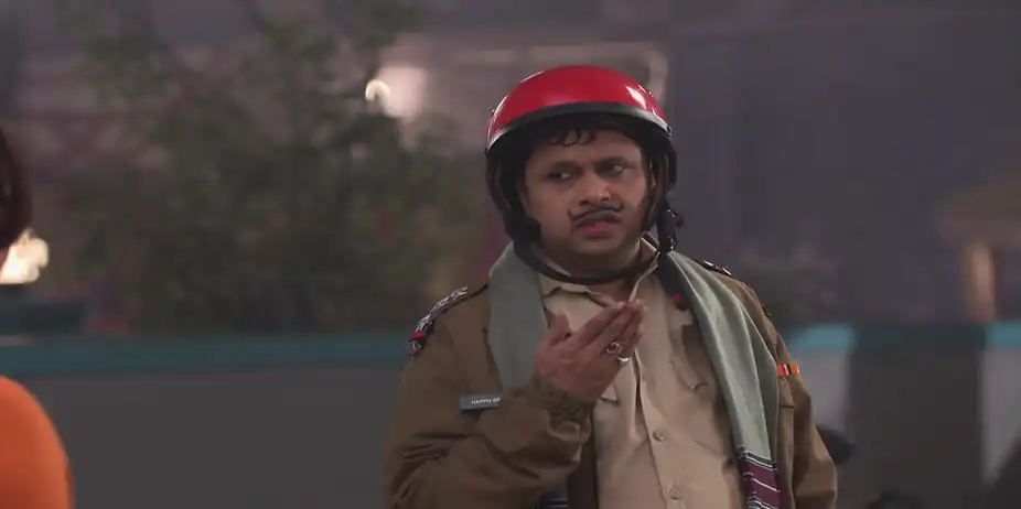 Happu and Rajesh Get into a Fight - Happu Ki Ultan Paltan